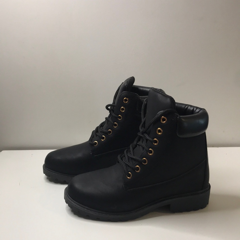 Black Boots